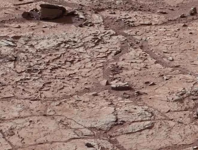 好奇號火星車準備首次鑽探火星