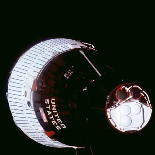 Schirra 的 Beat Army 標誌